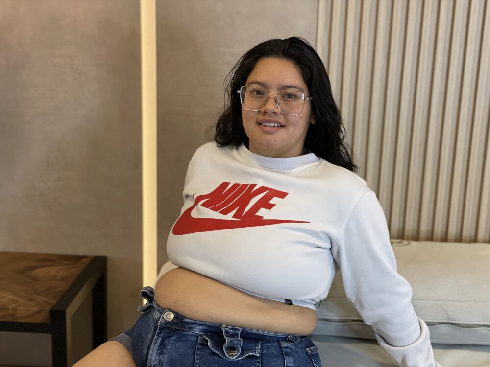 Chat XXX offline de stacy_milann