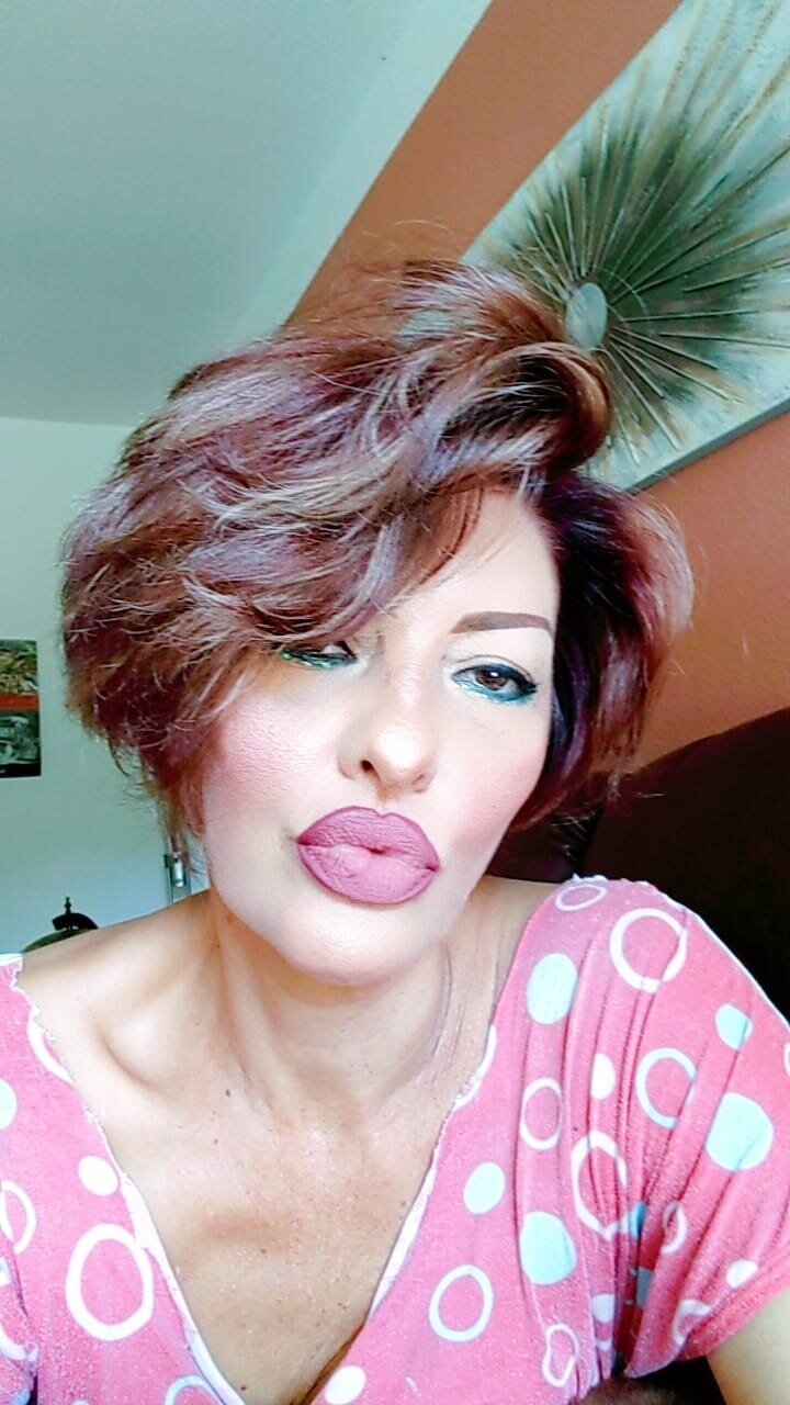 Isabel-Lips7