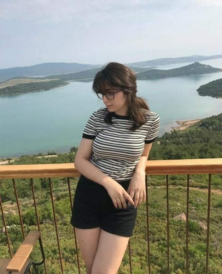 melekkhanim
