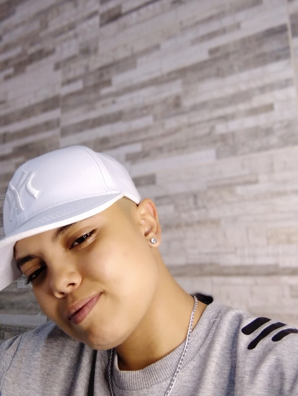 Ariel02 profile