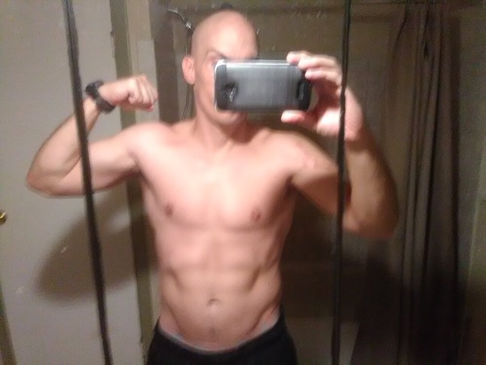 thundercat001's Offline XXX Chat