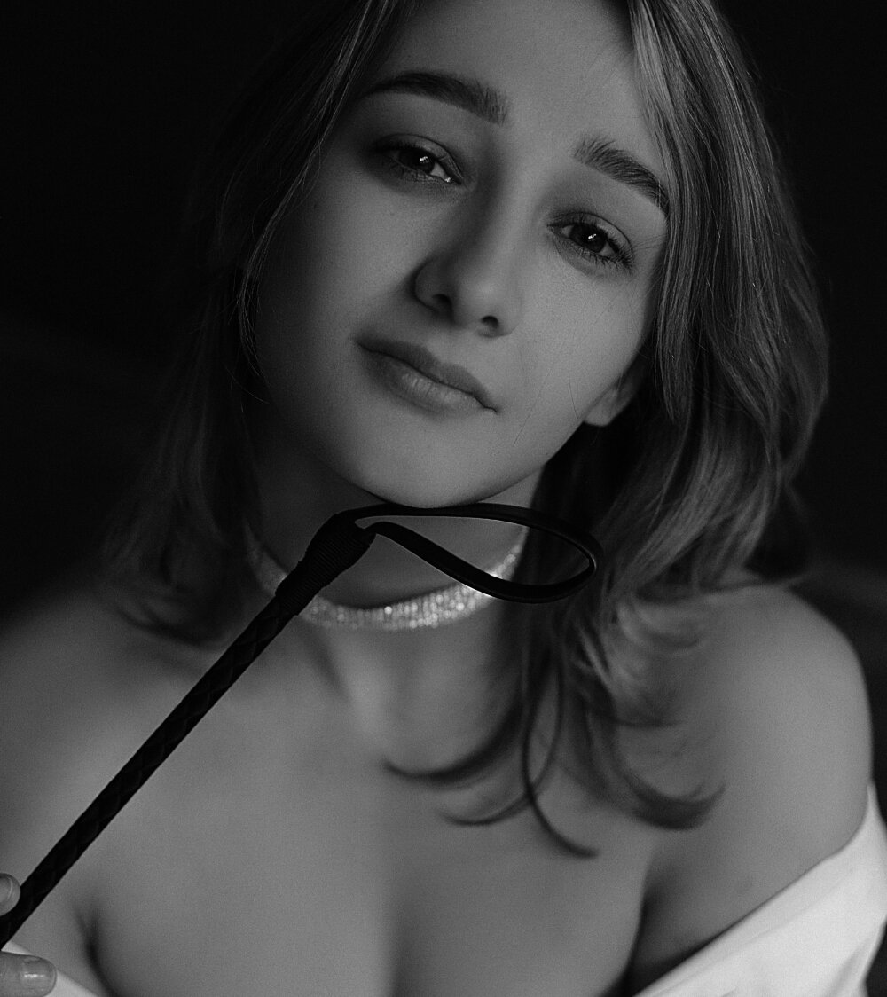 Live sex webcam photo for Sinty_Noria #290228517