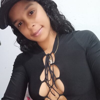 Profile and Statistics for Bernadettee_100 on StripChat