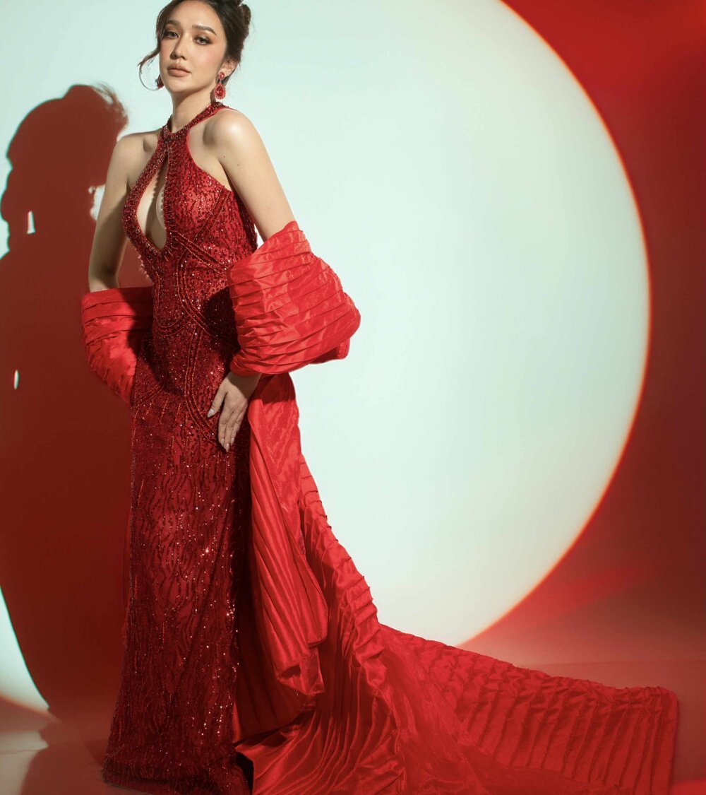 leah_moore from stripchat