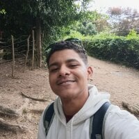 Robert_Jhomns's webcam live show