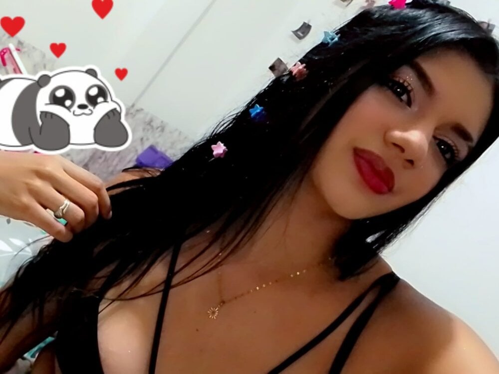 emmarousie_ profile