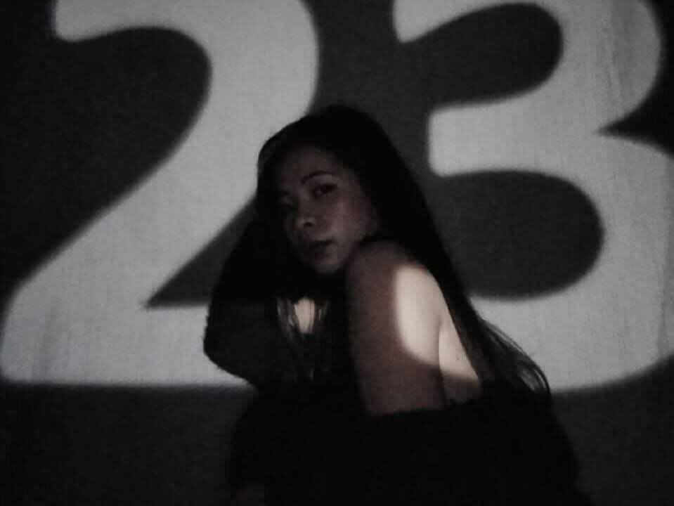 newporncams.com dominaalexis livesex profile in one-country-of-the-world cams