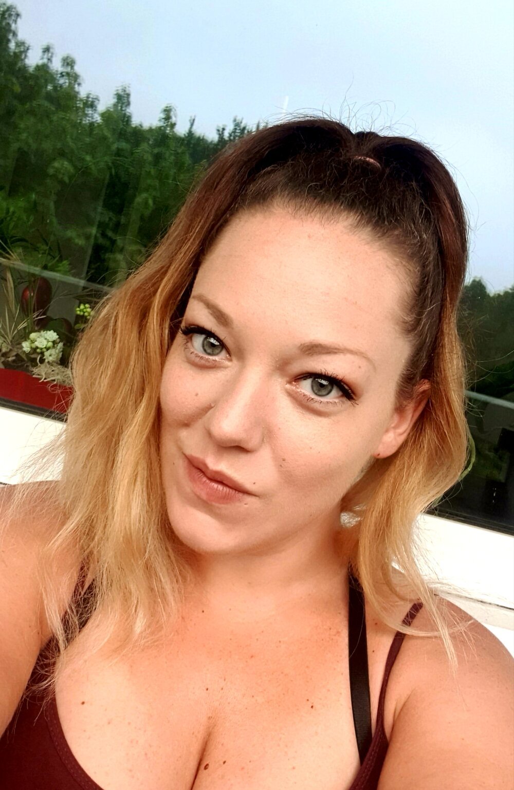 stripchat KittyClit Live Webcam Featured On sexcam3d.net