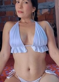 Онлайн чат XXX Erly_squir