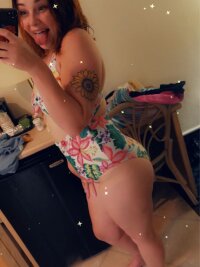 2Popsiclesticks_rubbaband's Offline XXX Chat