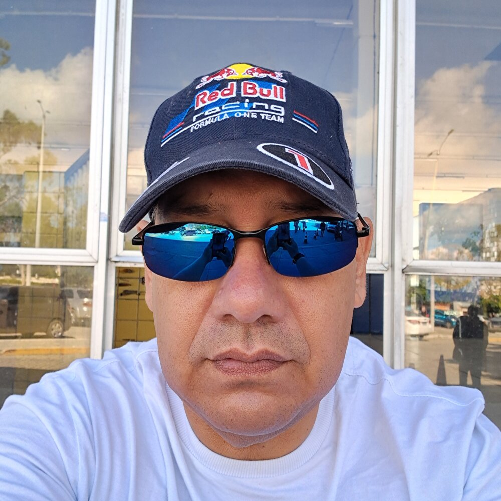 jorgerove76's Offline XXX Chat