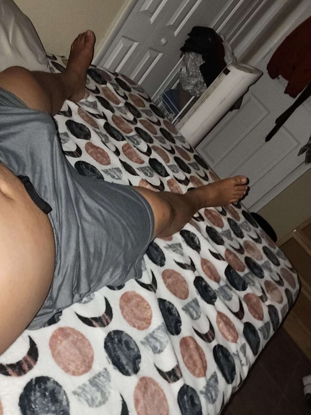 moreno33hn from stripchat