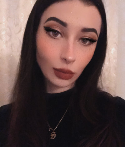 Moli_Malibu Cam Model Profile | Stripchat
