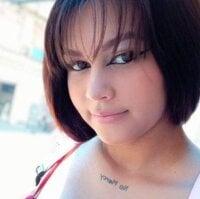 Fantasy_hard69's Offline Chat Room