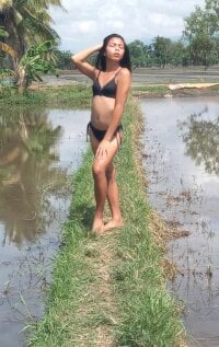 Kim25xxxx's webcam live show
