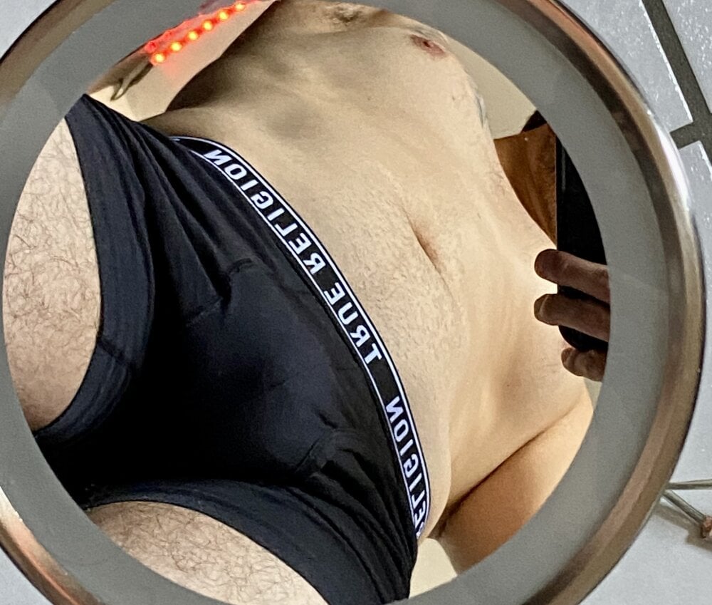_bull01_ from stripchat