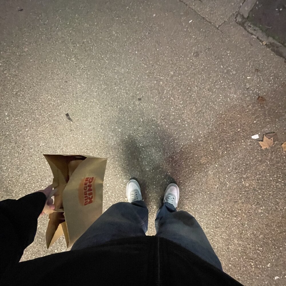 charonwll Adlı Modelin Çevrimdışı XXX Sohbeti