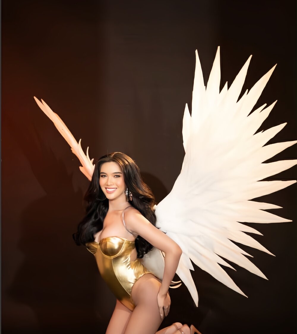 urdreamwife_trixie's Offline XXX Chat