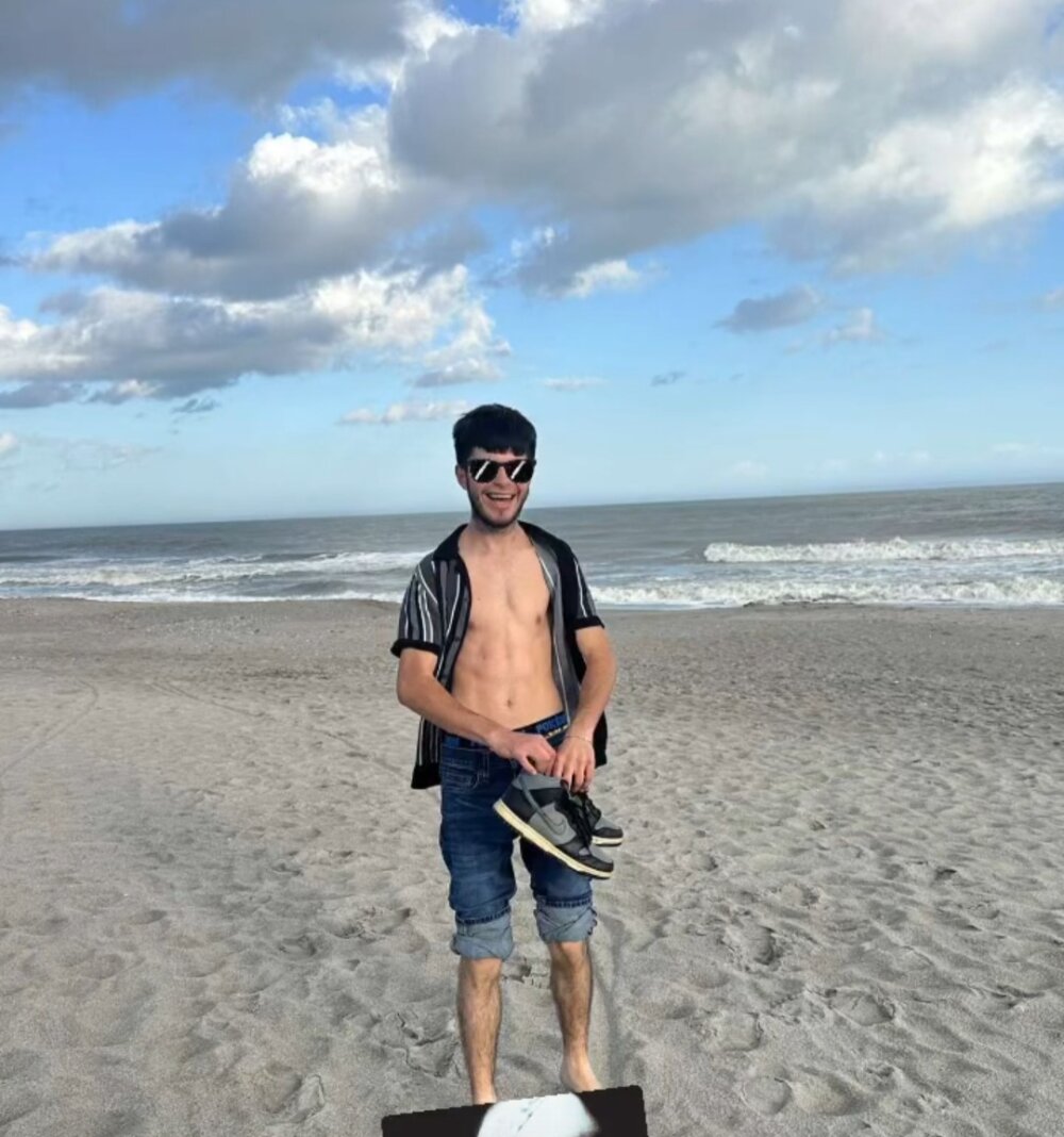 pepe692 Offline XXX Chat