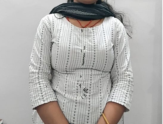 Shagun-Mishra live cam model at StripChat