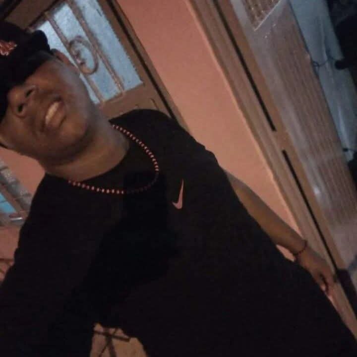 Andy77778