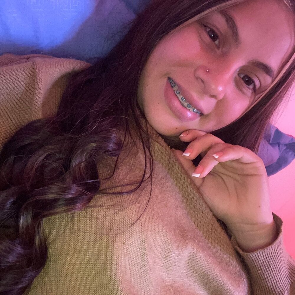 valentina_wish2 from stripchat