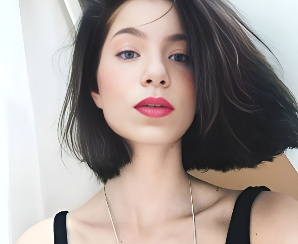 WhitneyBuys profile