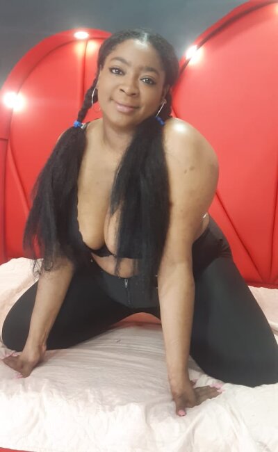 sheylaBBW - bbw ebony