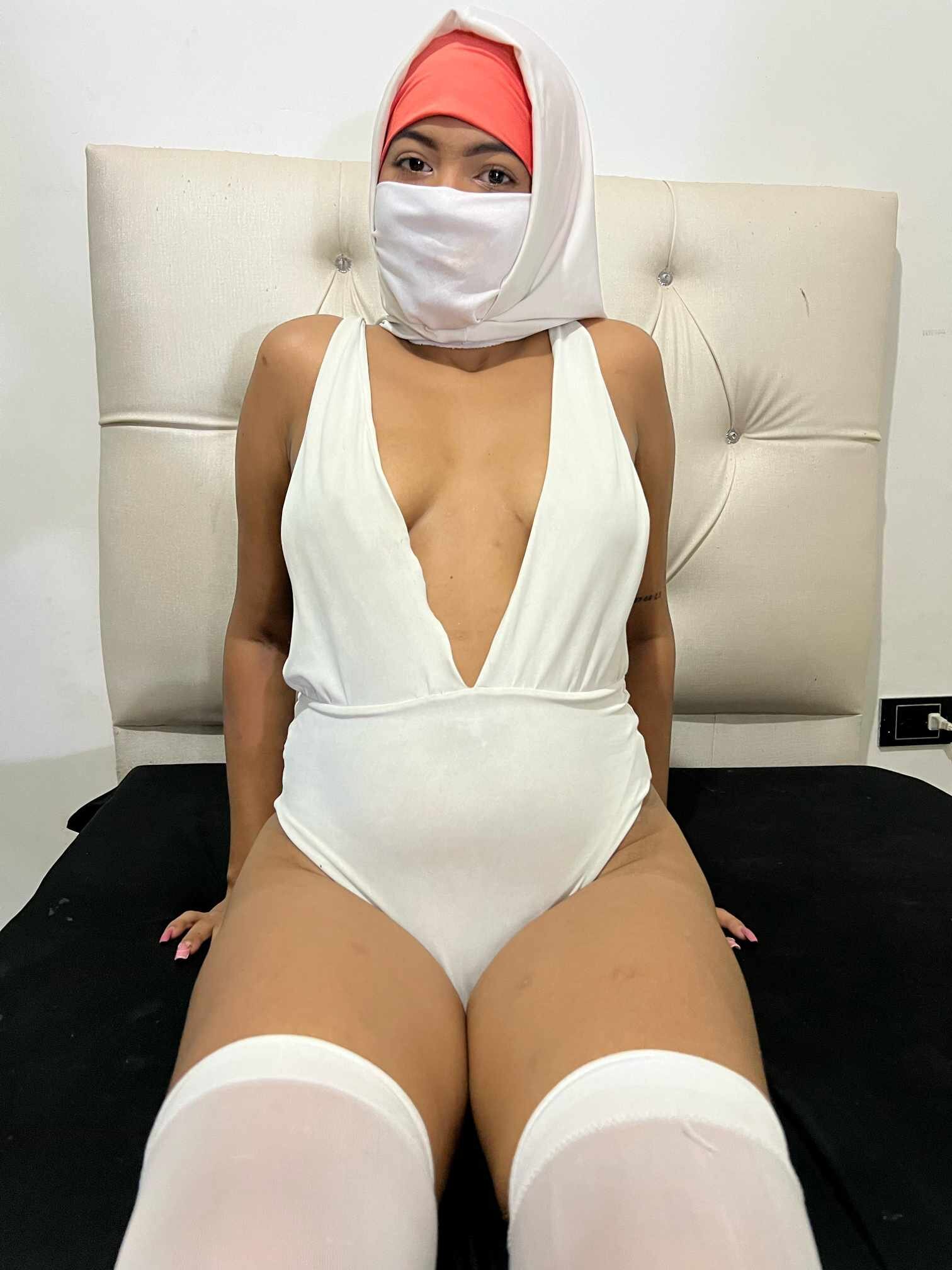 Nadia_Jalila