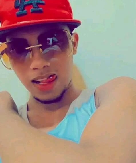 extroverted_guys12 profile