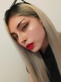 Jolie__'s Offline Chat Room
