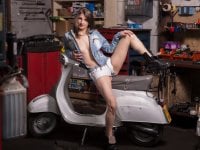 Show de cámara de sexo en directo de PornKristalline