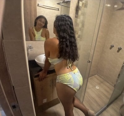 Ruby_kim_ Female New Online Cam Chat