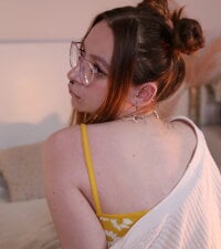 April_toy's webcam live show