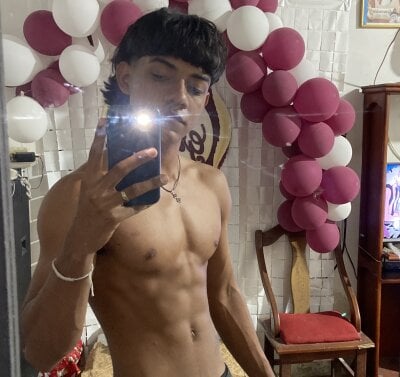 Daddy_Jesus29 Male Outdoor Live Cam Nude