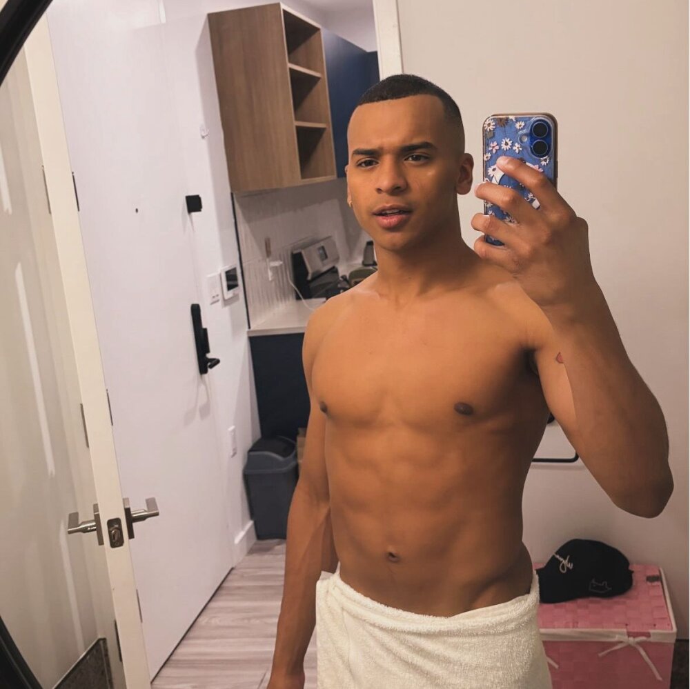 matt_clemont from stripchat