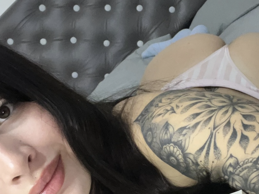 pornos.live kenziedesperado14 livesex profile in if-you-dont-want-to-hear-lie-dont-ask cams