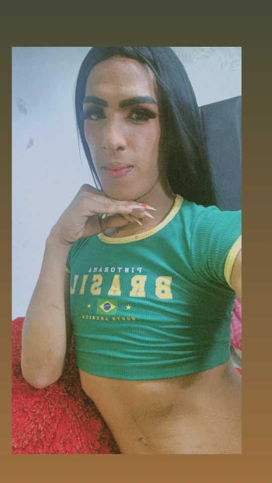 laurasaenz69ts