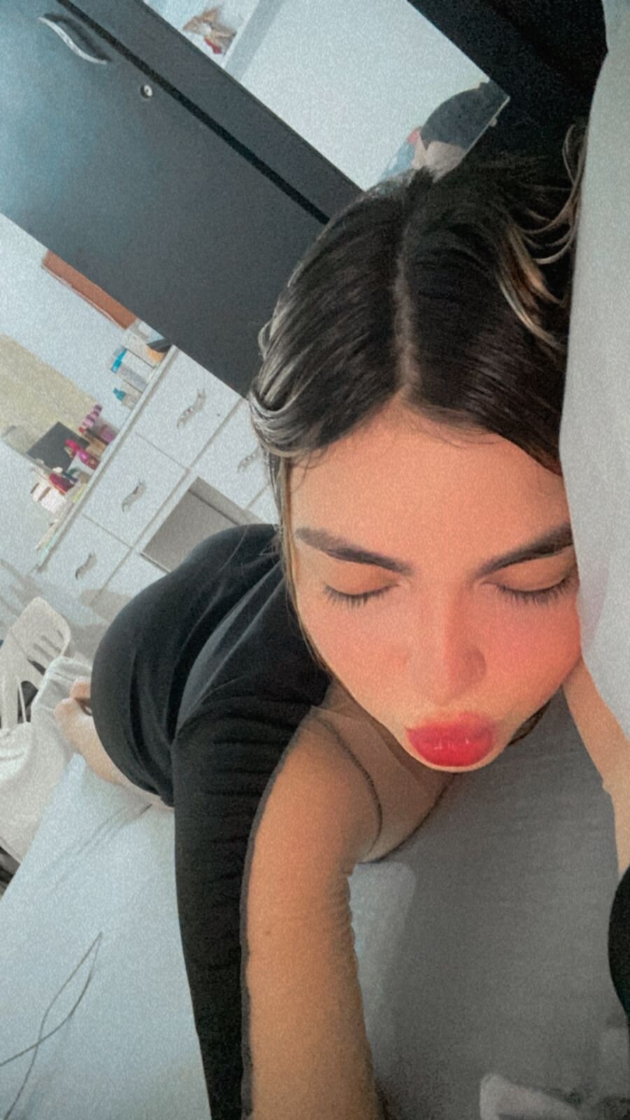 pamela_bad