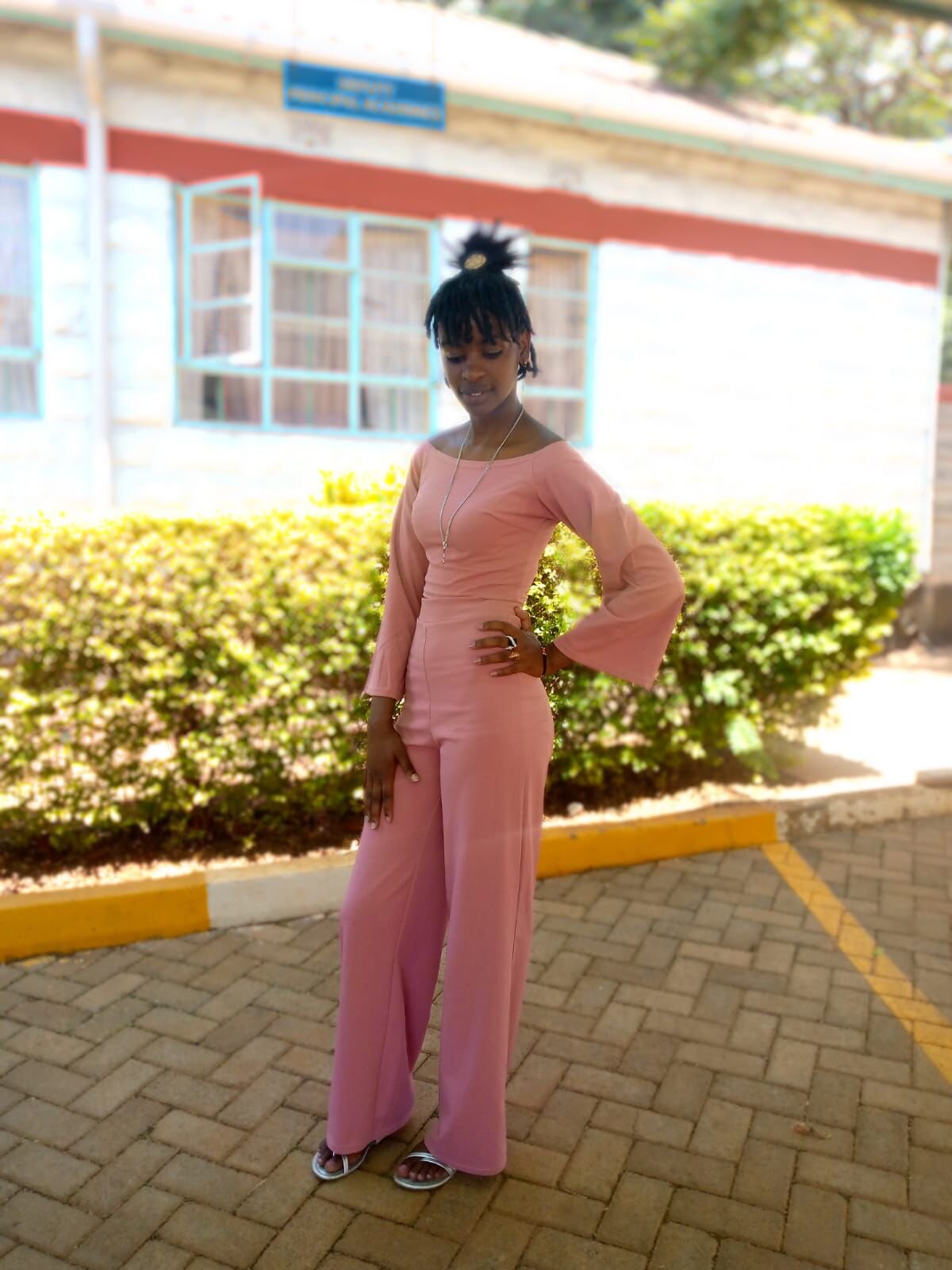 Pretty_savage3