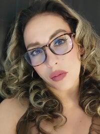 Gabrielamilff's Live XXX Chat