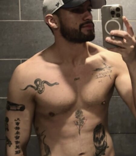 braggacanada's Offline XXX Chat