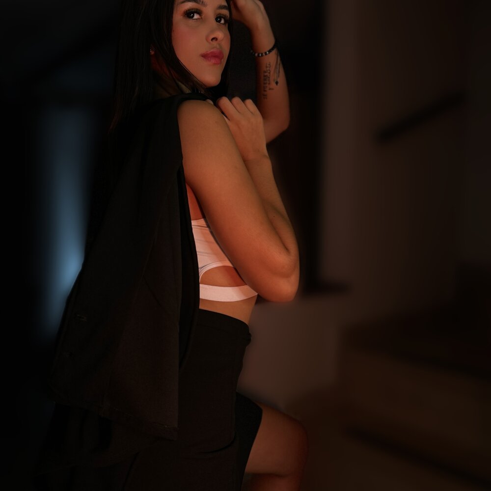 Live sex webcam photo for keyla__ross #290069634