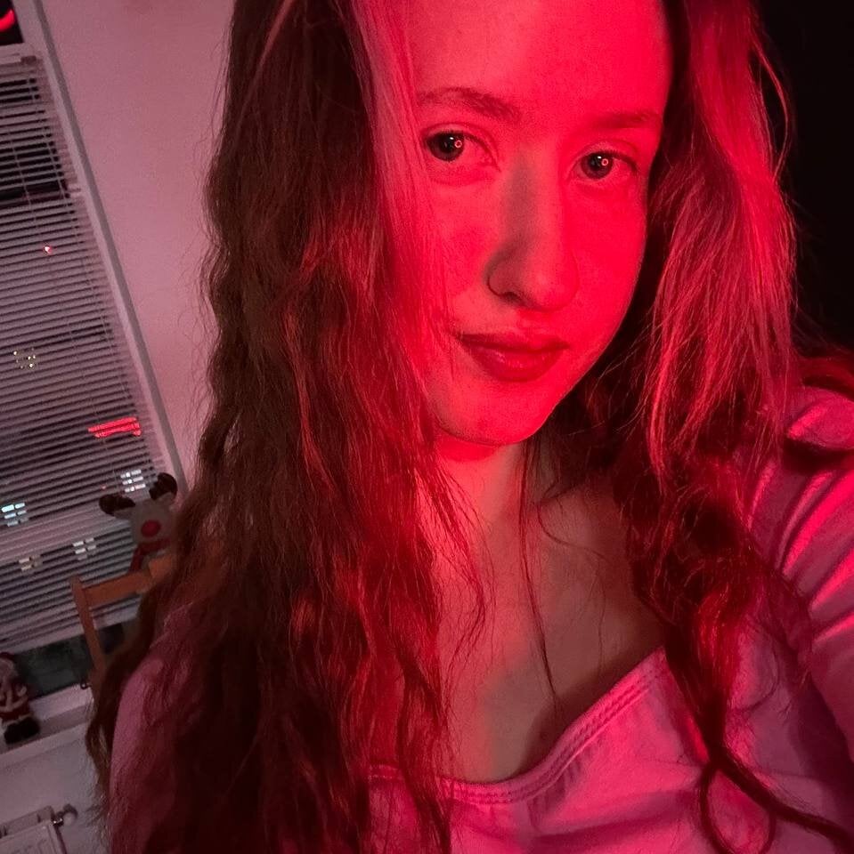 Live sex webcam photo for fallen_feller111 #290542883