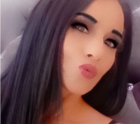 Armani_Blu's Offline Chat Room