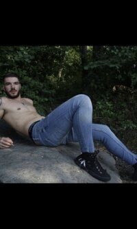RobyTheDark99's Offline Chat Room