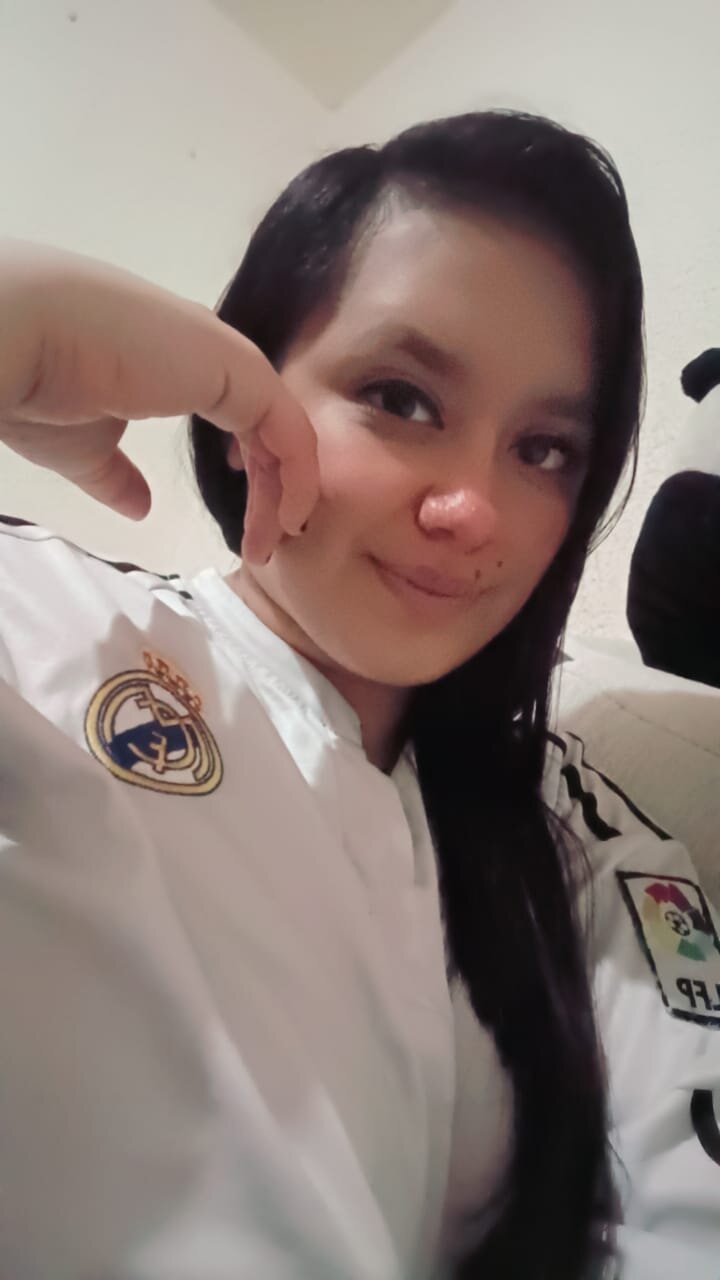 angell_boobs_t
