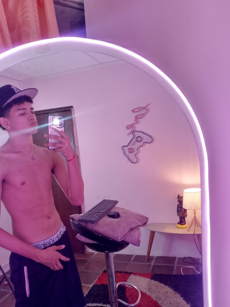 KING_OFF_BOYS