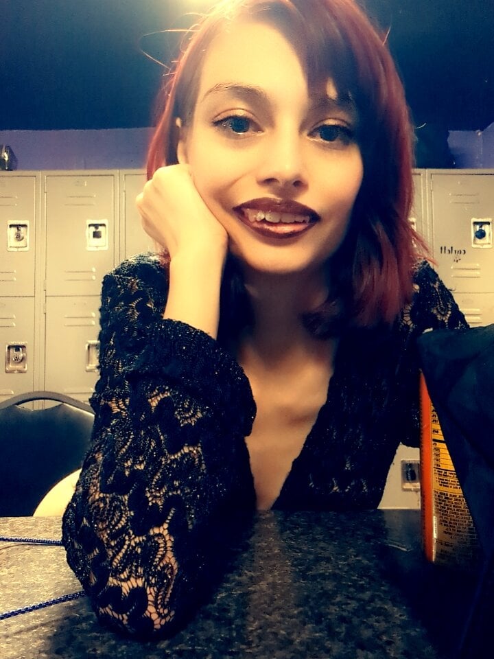 spicyphoenix live cam model at StripChat