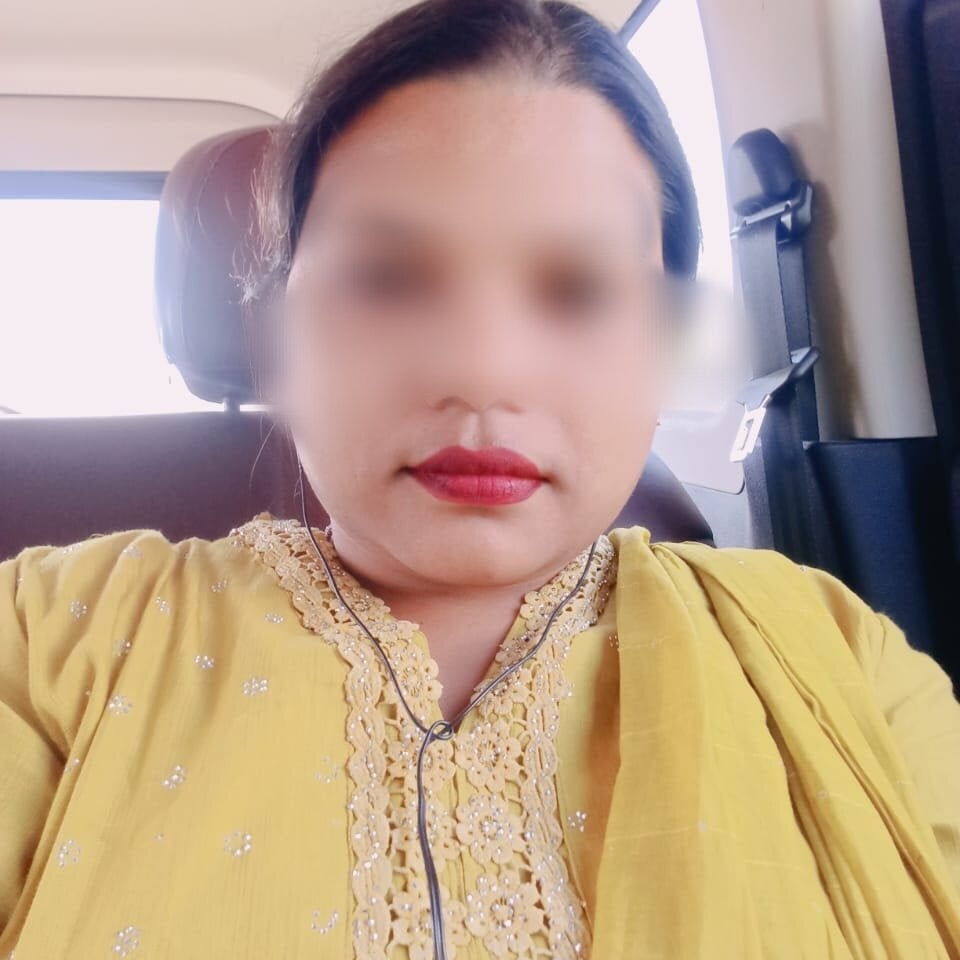 pornsexycams.com priya_bobita livesex profile in 0-fairies-live-in-the-forest cams